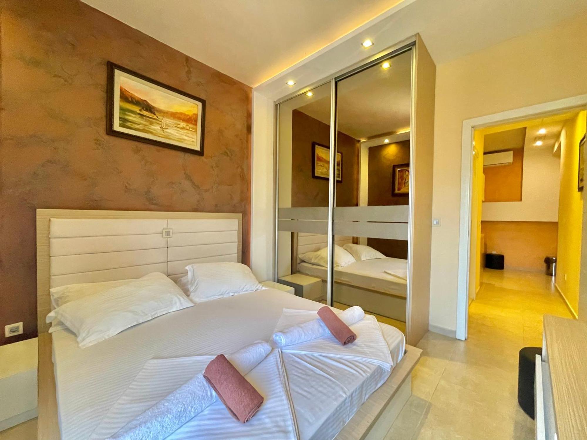 Hotel Butua Residence Budva Exteriör bild