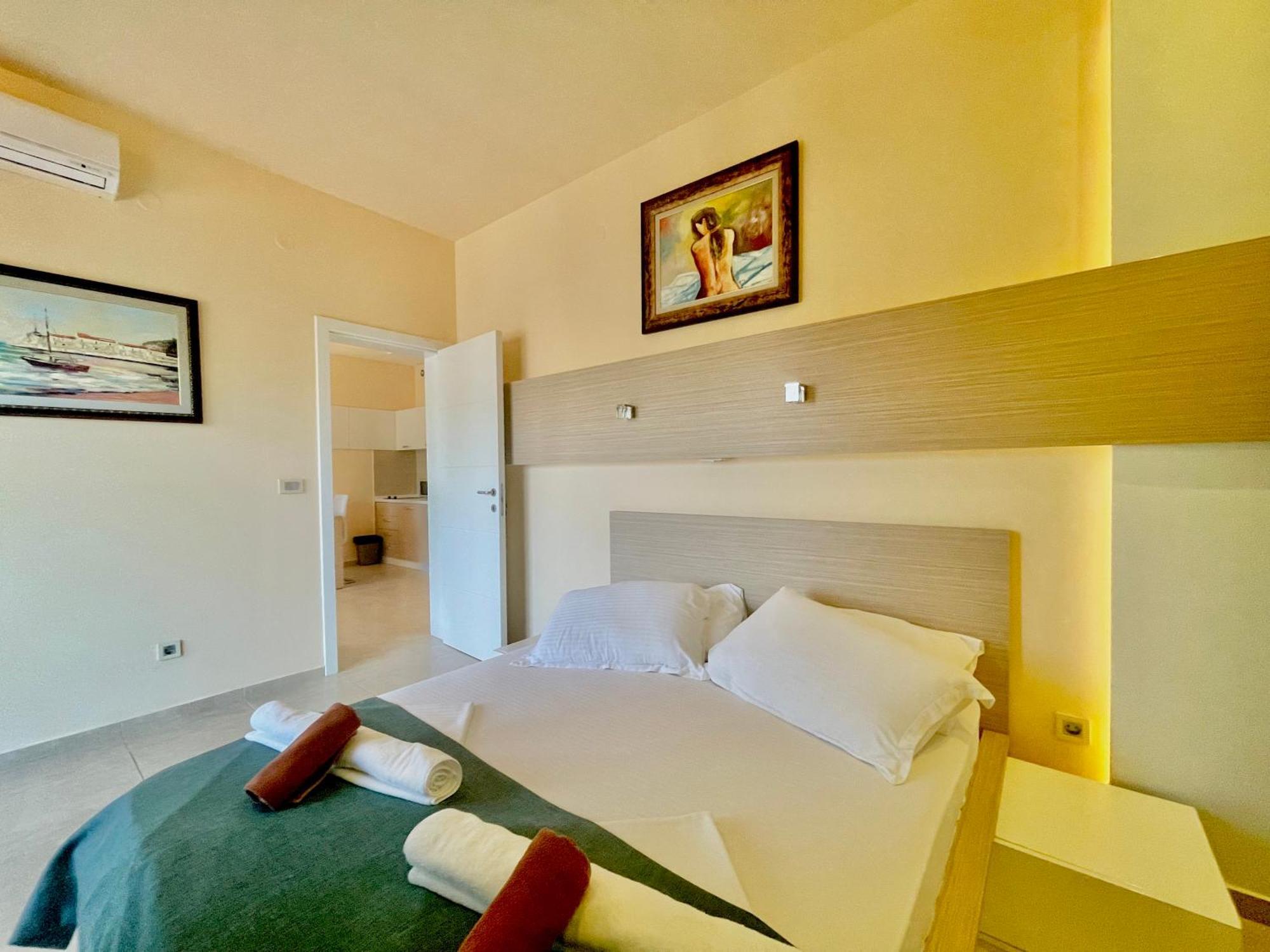 Hotel Butua Residence Budva Exteriör bild