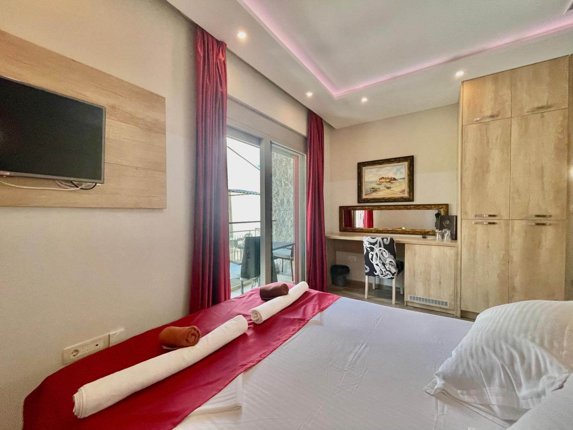 Hotel Butua Residence Budva Exteriör bild