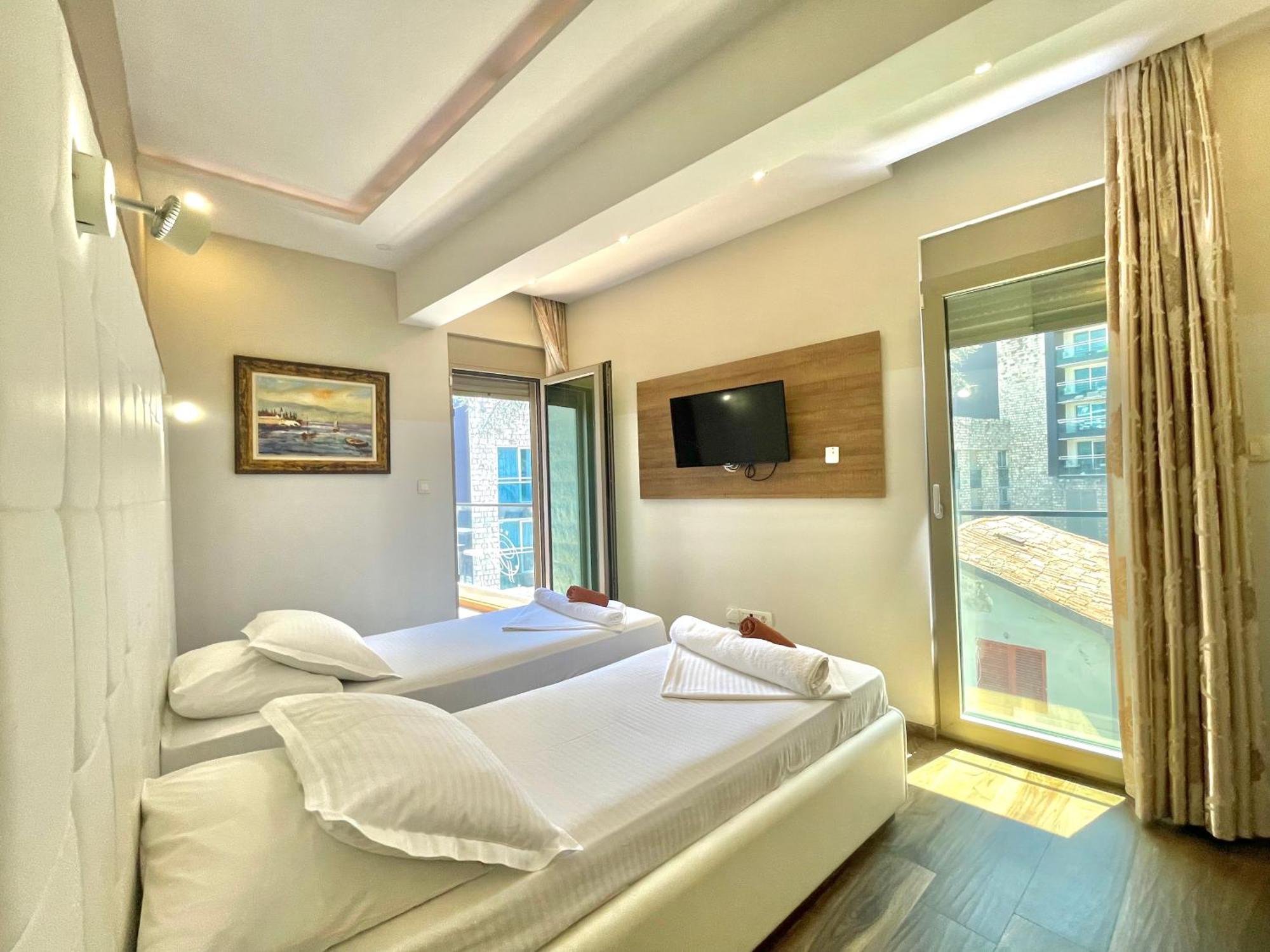 Hotel Butua Residence Budva Exteriör bild